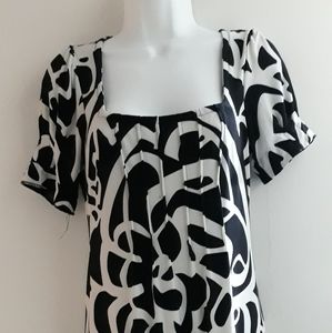 Woman dress size 4 ICE